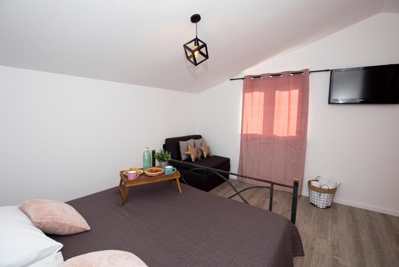 Apartment Maya Bellissima Tugare Eksteriør bilde
